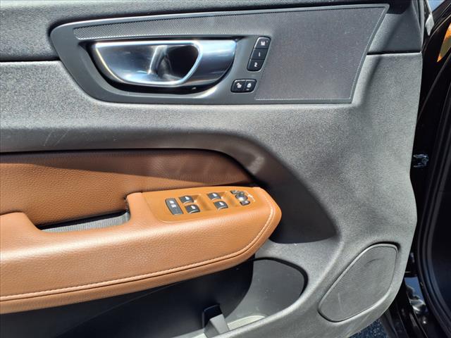 2020 Volvo XC60 T5 Momentum