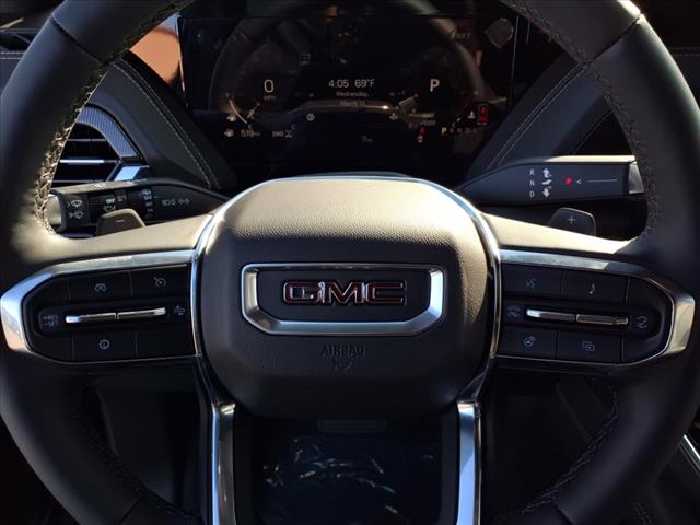 2025 GMC Yukon Elevation