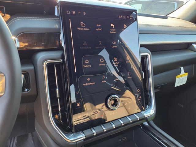 2025 GMC Yukon Elevation