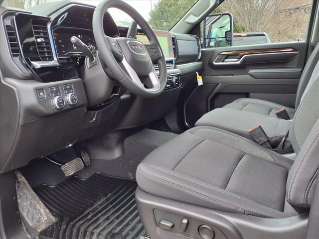 2025 GMC Sierra 2500HD SLE