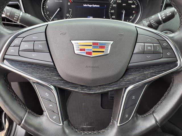 2022 Cadillac XT5 Premium Luxury