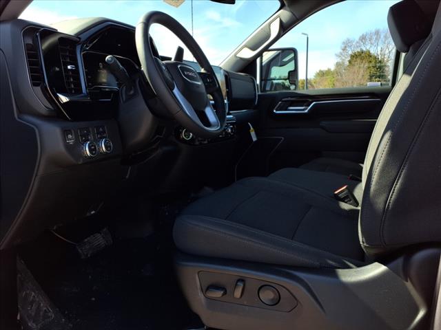 2025 GMC Sierra 2500HD SLE