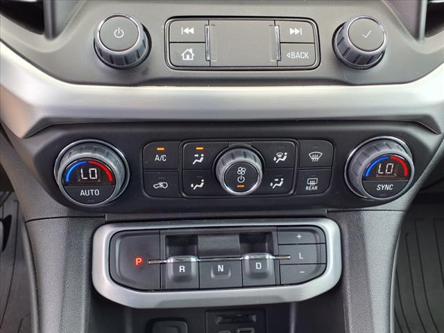 2022 GMC Acadia SLT