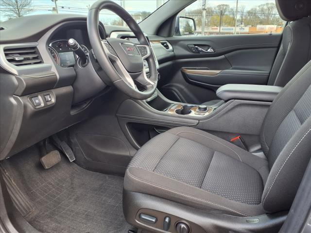 2022 GMC Acadia SLE