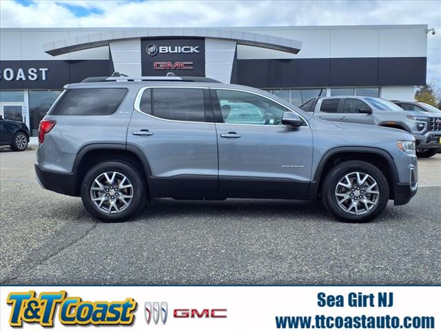 2022 GMC Acadia SLE