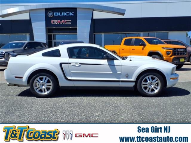 2005 Ford Mustang 