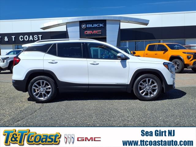2022 GMC Terrain SLT