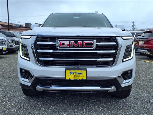 2025 GMC Yukon Elevation