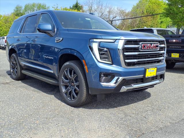 2025 GMC Yukon Elevation