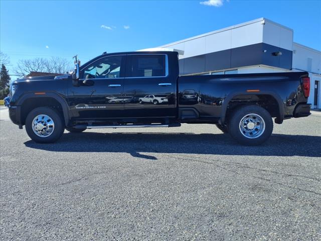 2025 GMC Sierra 3500HD 