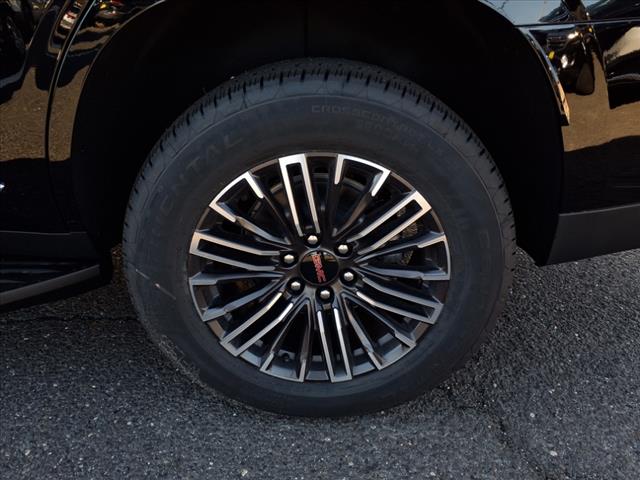 2025 GMC Yukon Elevation