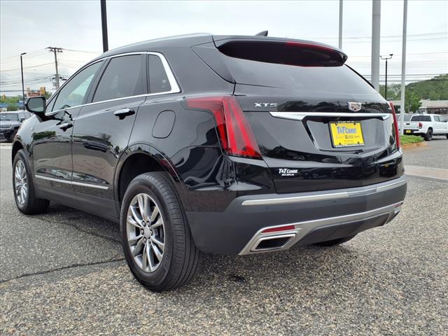2022 Cadillac XT5 Premium Luxury