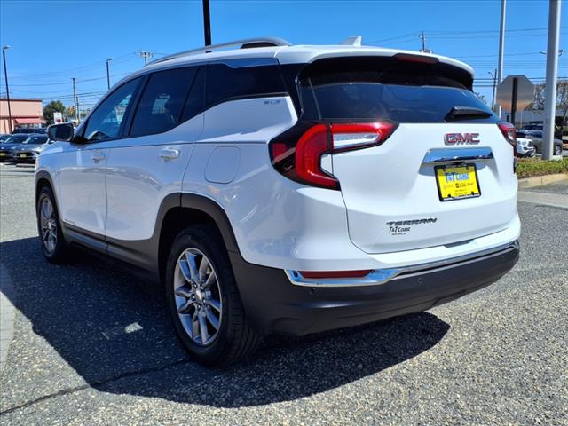 2022 GMC Terrain SLT