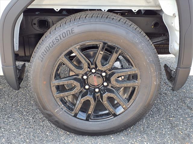 2025 GMC Sierra 1500 Elevation Standard