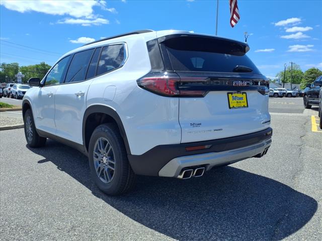 2025 GMC Acadia 