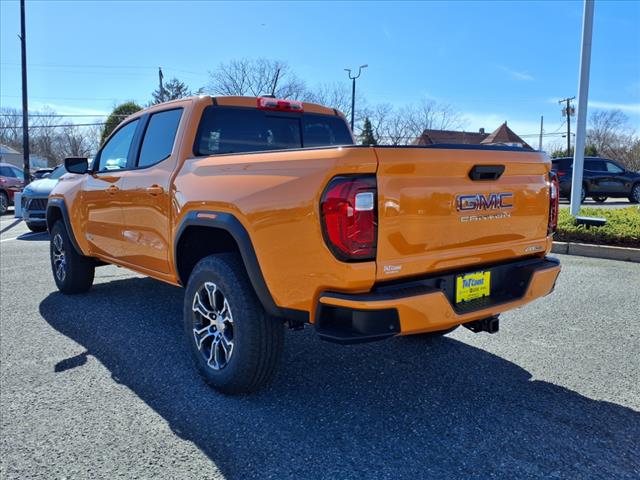 2025 GMC Canyon AT4