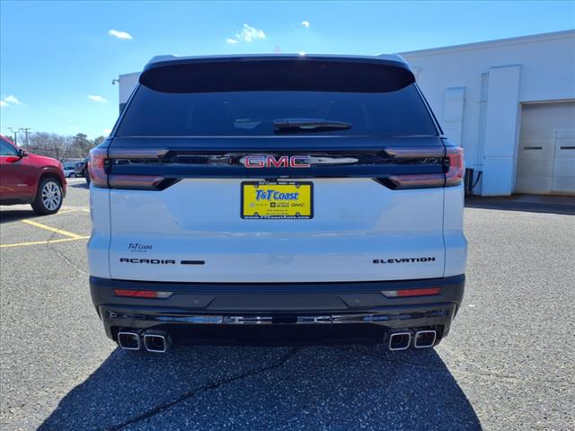 2025 GMC Acadia Elevation