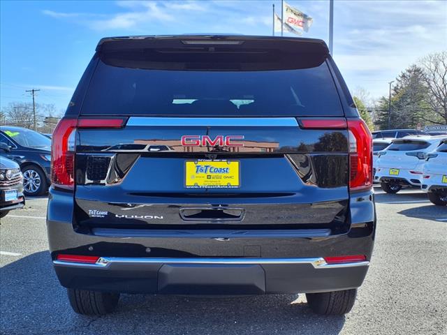 2025 GMC Yukon Elevation