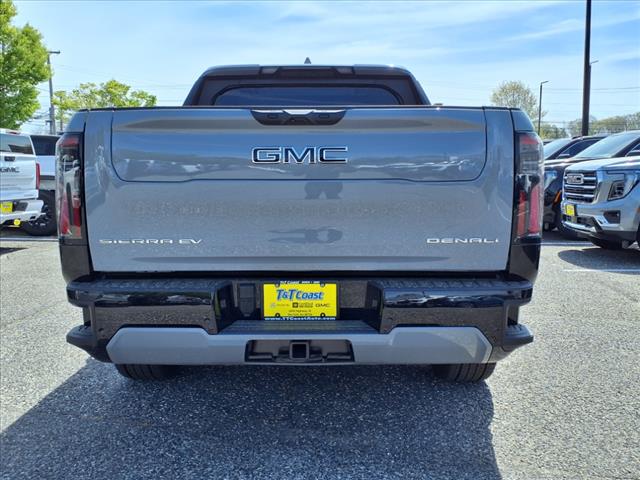 2025 GMC Sierra EV Denali