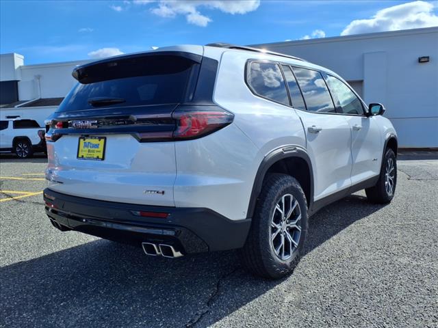 2025 GMC Acadia AT4