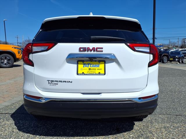 2022 GMC Terrain SLT