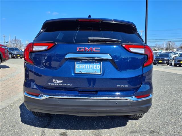 2022 GMC Terrain SLT