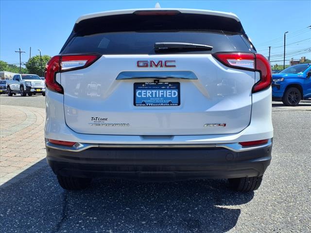 2022 GMC Terrain AT4