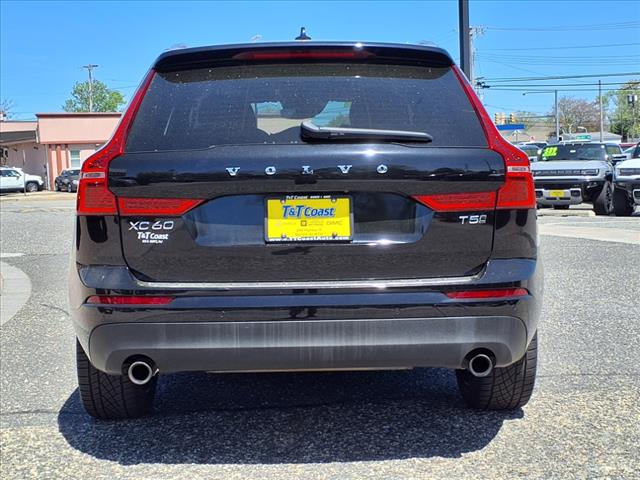2020 Volvo XC60 T5 Momentum