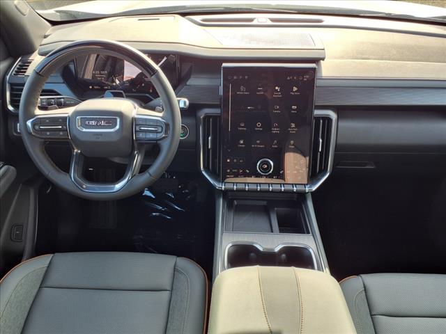 2025 GMC Acadia AT4