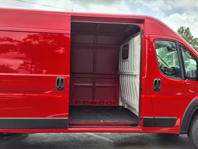 2025 RAM ProMaster Tradesman 2500