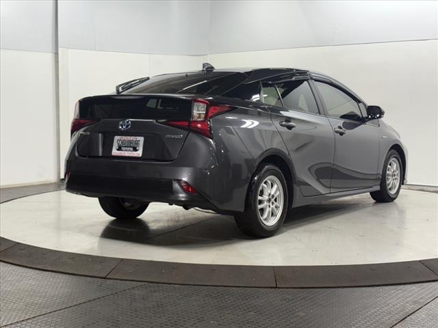 2020 Toyota Prius LE