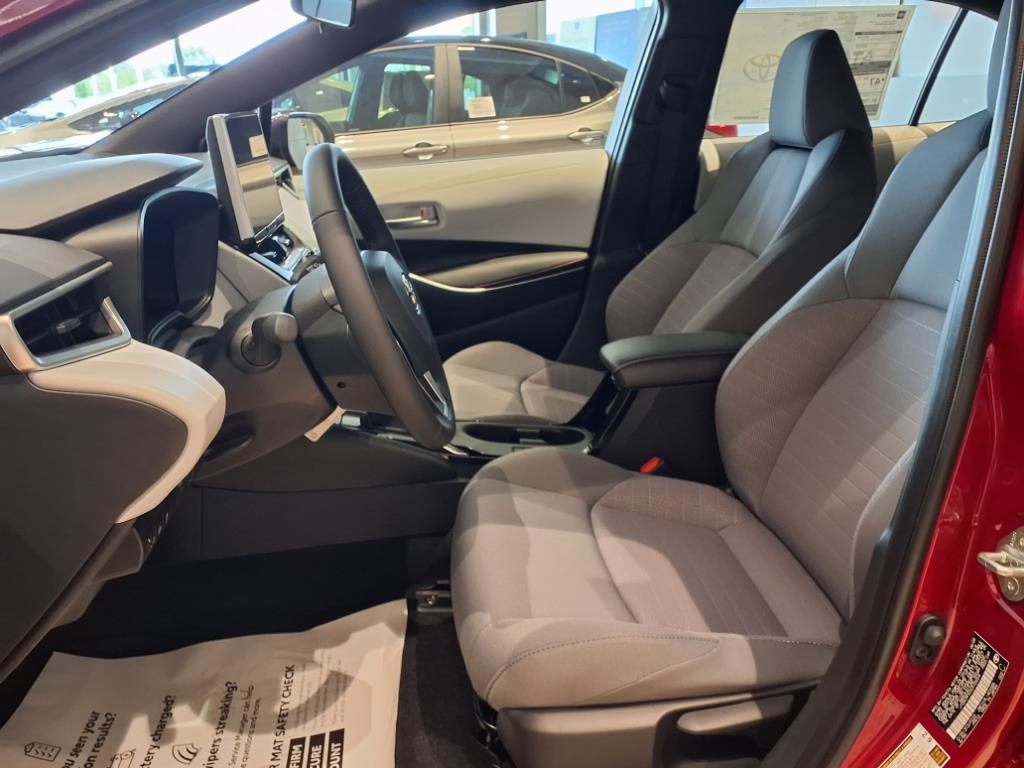 2025 Toyota Corolla Hybrid SE photo 10