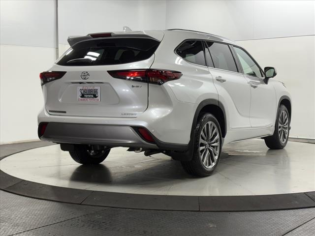 2025 Toyota Highlander Hybrid HYBRID LIMITED 25