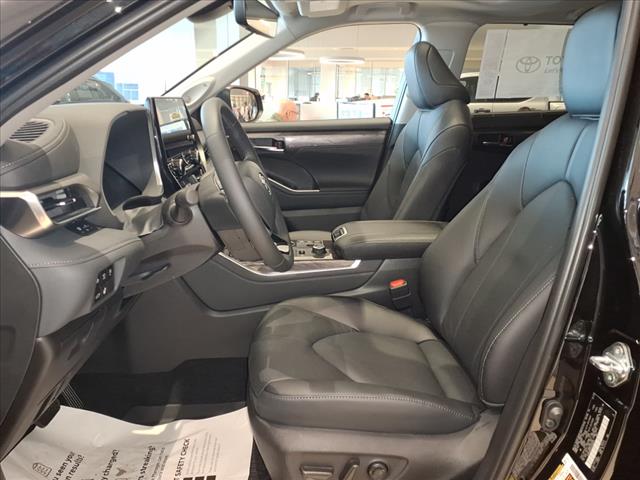 2025 Toyota Highlander LTD I4T AWD