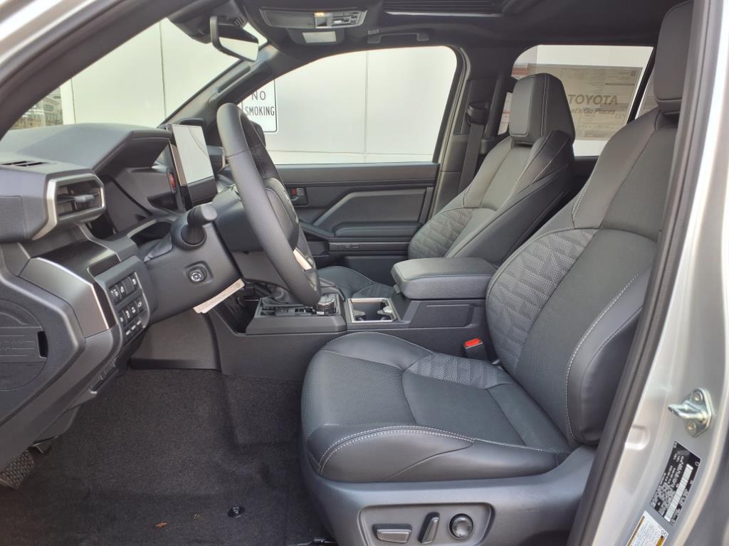 2025 Toyota 4Runner TRD Off-Road Premium photo 11