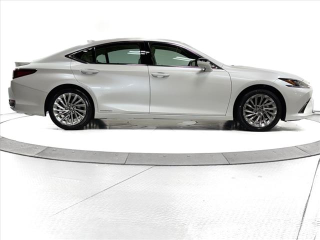 2022 Lexus ES 300h ES 300H ULTRA LUX