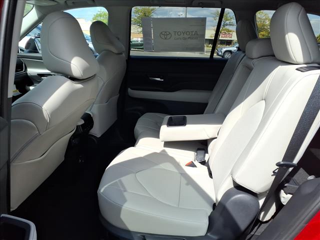 2026 Toyota Grand Highlander GRAND XLE AWD
