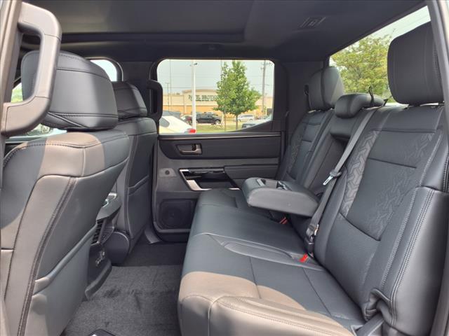 2025 Toyota Tundra LTD CREWMAX 5.5 4WD