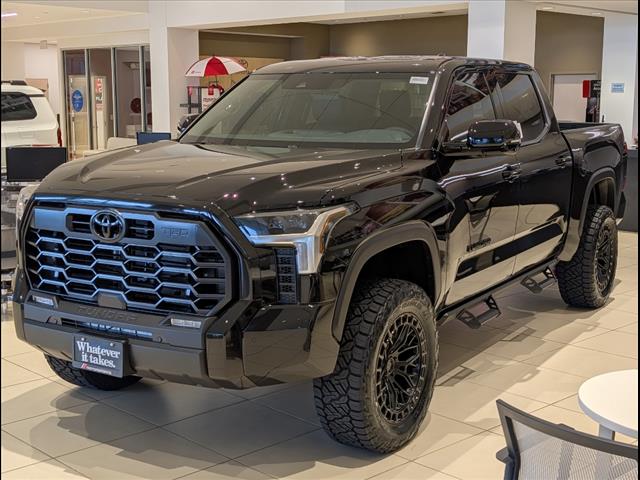 2025 Toyota Tundra SR5 CREWMAX