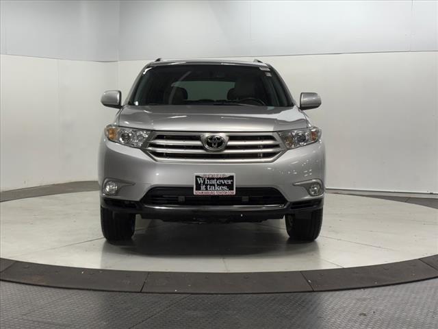 2013 Toyota Highlander SE