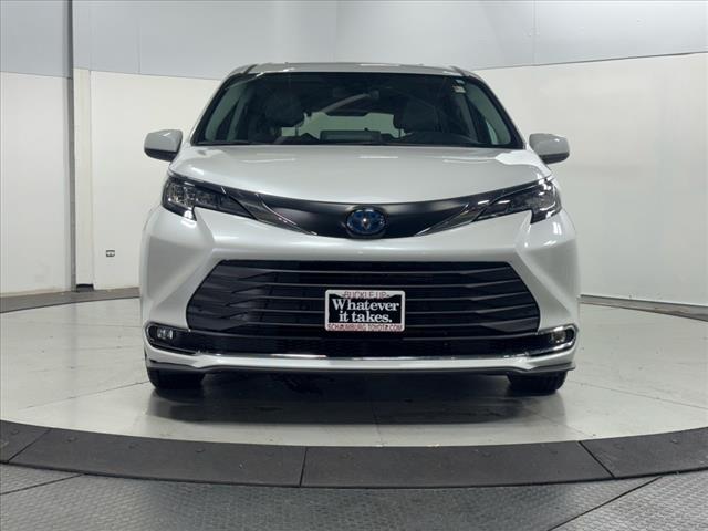 2022 Toyota Sienna XLE