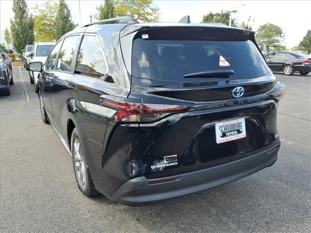 2025 Toyota Sienna XLE 7PSGR AWD