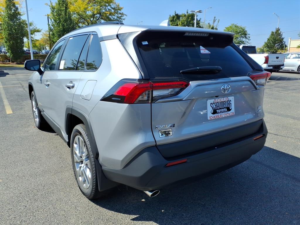 2025 Toyota RAV4 XLE Premium photo 2