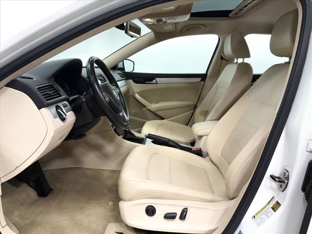 2013 Volkswagen Passat TDI SE W/SUNROOF