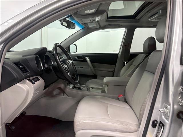2013 Toyota Highlander SE