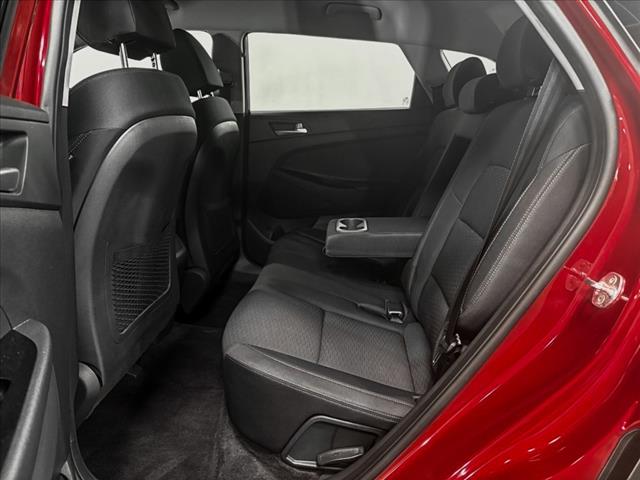2021 Hyundai TUCSON SE