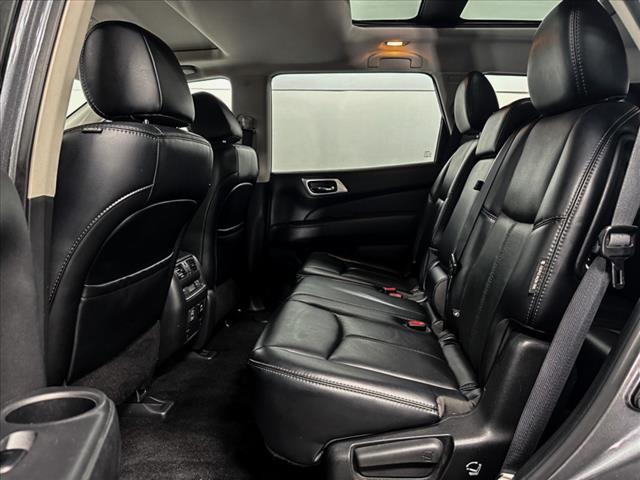 2018 Nissan Pathfinder PLATINUM