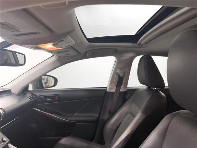 2015 Lexus IS 250 4DR SDN