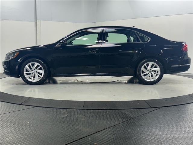 2018 Volkswagen Passat 2.0T SE