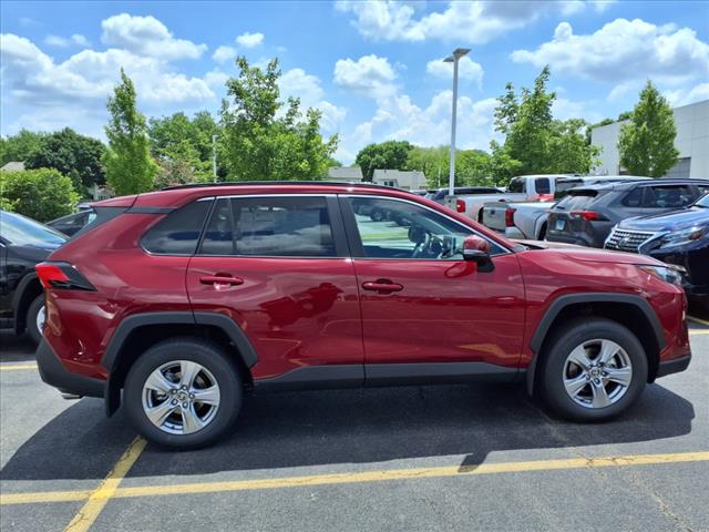 2025 Toyota RAV4 XLE SUV AWD